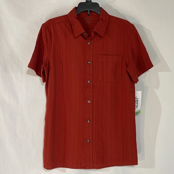 NWT Bundle of 3 Boys Button up Shirts Size Large (10-12) short sleeve, 3 colors - Picture 7 of 14